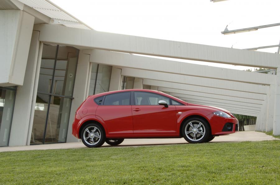  Seat Leon FR 2006 года  (фото 46 из 57)
